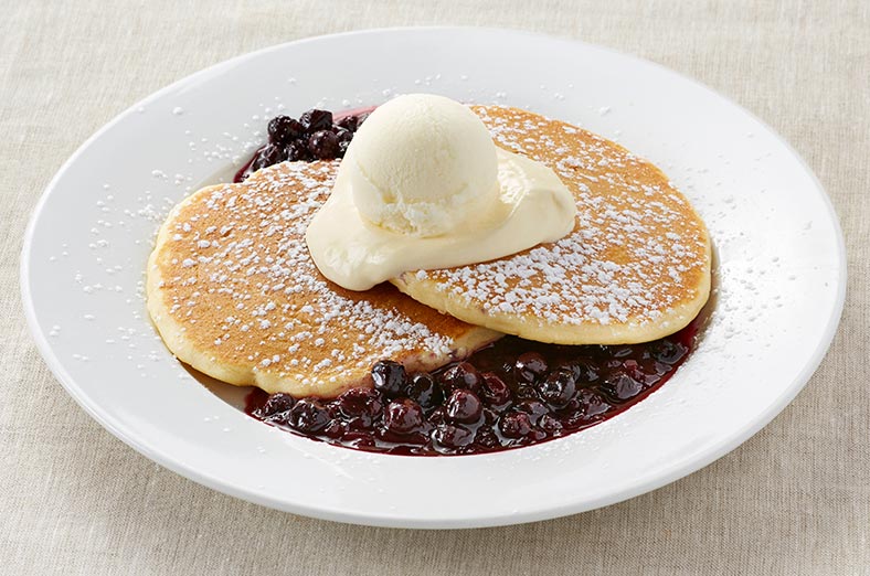 Pancakes with blueberries